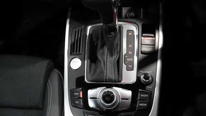 2014 Audi A4 2.0 TFSI S-Line Quattro AWD image 305699