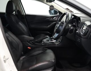 2015 Mazda Axela HYBRID Leather Package image 306467