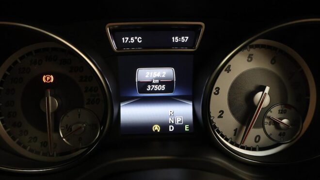 2015 Mercedes-benz Cla 250 AMG Line, Half Leather, Low KMS image 303696