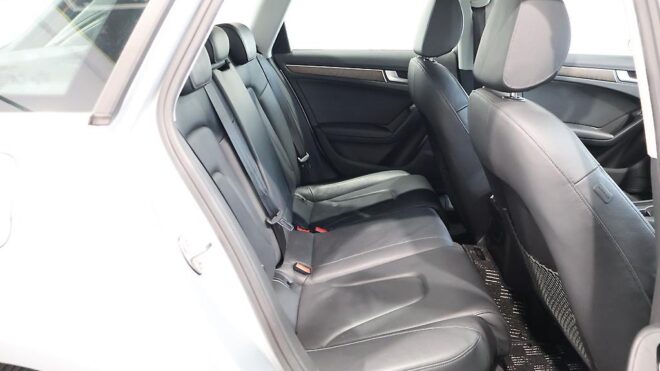 2013 Audi A4 2.0TFSI SE-Package, Full Leather, Heated Seats image 304737