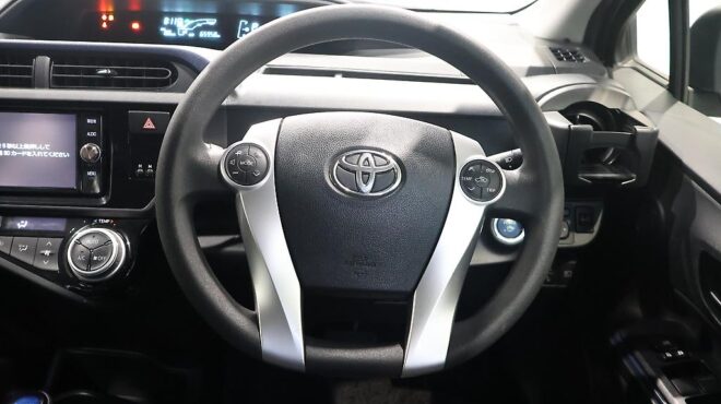2017 Toyota Aqua S Model, Push Start, Low KMS, Lane Assist, Reverse Camera image 304211