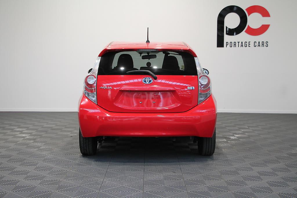 2012 Toyota Aqua S Smart Entry Pkg, Push Start, Reverse Camera, Heated Seats image 308023