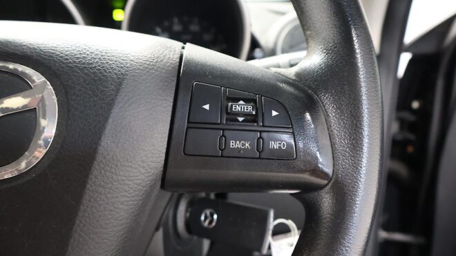 2010 Mazda Axela 15S, Reverse Camera image 308395