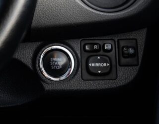 2014 Toyota Vitz F spec, Reverse camera,push button start image 306582