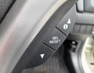 2014 Honda Fit Hybrid L-Package image 304129