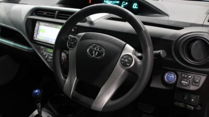 2012 Toyota Aqua S Smart Entry Pkg, Push Start, Reverse Camera, Heated Seats image 308032