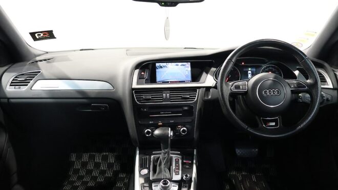 2012 Audi A4 Avant 2.0TFSI S-Line Quattro image 304442
