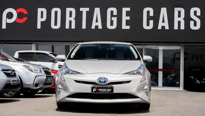 2018 Toyota Prius S SAFETY PLUS image 316762