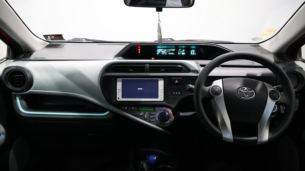 2012 Toyota Aqua S Model, Push Start, Reverse Camera image 306302