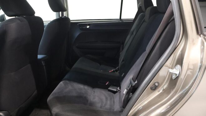 2014 Toyota Corolla Fielder Hybrid G, Push Start, Reverse Camera, Heated Seats image 307885