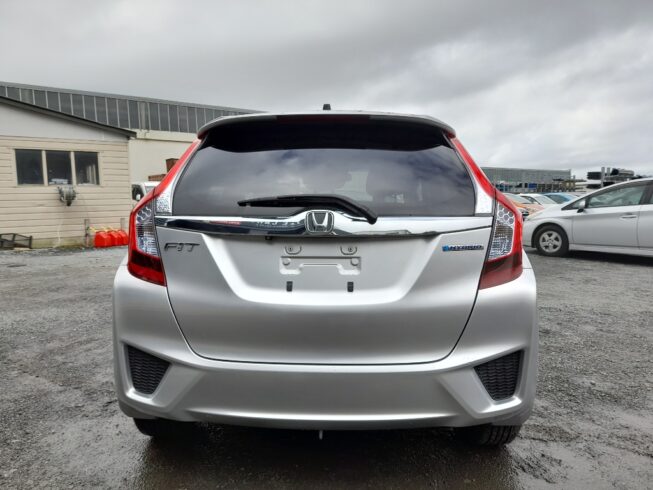 2015 Honda Fit Hybrid F Package image 304137