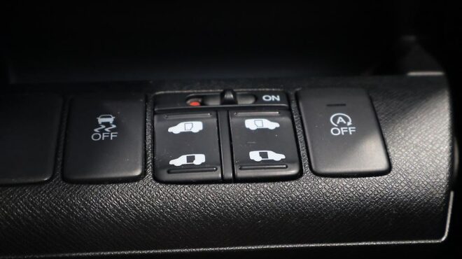 2012 Honda Step Wagon Spada Z image 306672