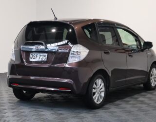 2013 Honda Fit Hybrid, Half Leather, Heated Seats, High Spec image 307224