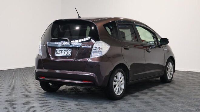 2013 Honda Fit Hybrid, Half Leather, Heated Seats, High Spec image 307224