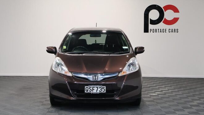 2013 Honda Fit Hybrid, Half Leather, Heated Seats, High Spec image 307222