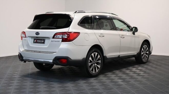 2016 Subaru Outback Limited AWD Eyesight 2.5L Leather image 305033
