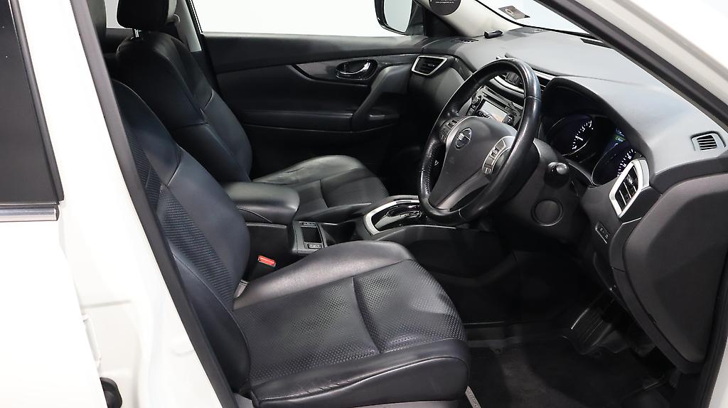 2015 Nissan X-trail 20X Emargency Brake Package image 318554