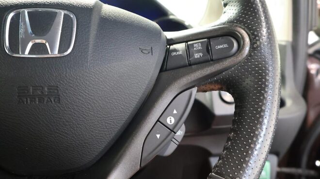 2013 Honda Fit Hybrid, Half Leather, Heated Seats, High Spec image 307235