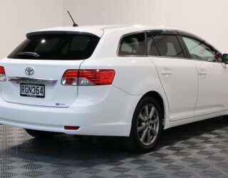 2013 Toyota Avensis Wagon Li image 304946