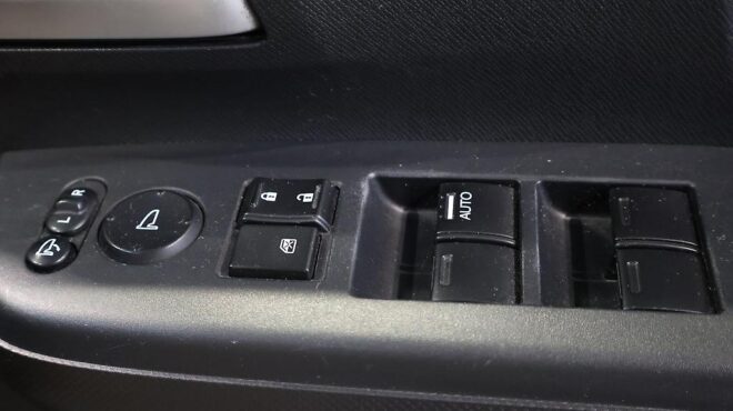 2012 Honda Step Wagon Spada Z image 306674
