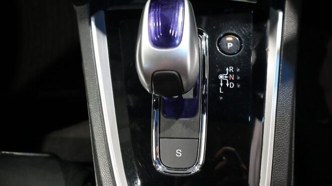 2015 Honda Shuttle Hybrid Z Model image 303762