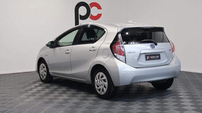 2017 Toyota Aqua S Model, Push Start, Low KMS, Lane Assist, Reverse Camera image 304205