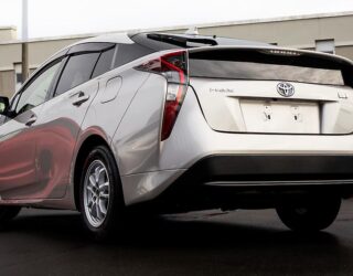 2016 Toyota Prius S model, cruise control, reverse camera image 303419