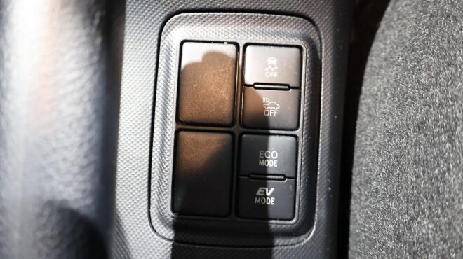 2016 Toyota Aqua S Model, Push Start, Reverse Camera image 304604