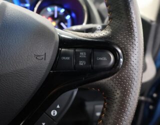 2012 Honda Fit Shuttle Hybrid Smart Selection image 304524