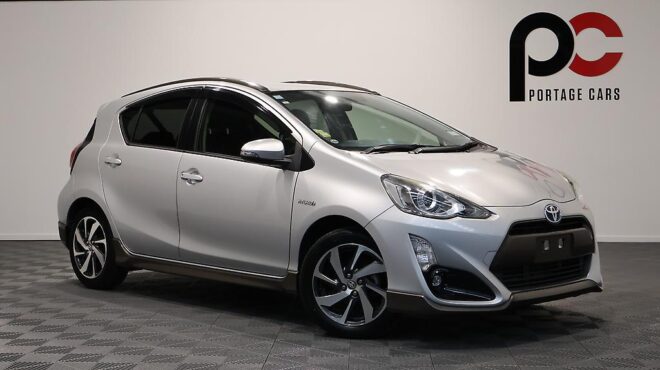 2015 Toyota Aqua Hybrid – X Urban, Push Start, Reverse Camera image 305325