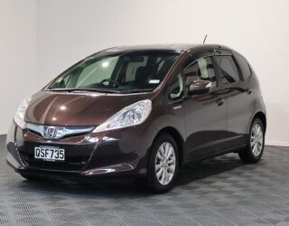 2013 Honda Fit Hybrid, Half Leather, Heated Seats, High Spec image 307223