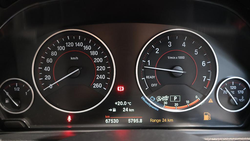 2014 Bmw 320i Sport image 303393