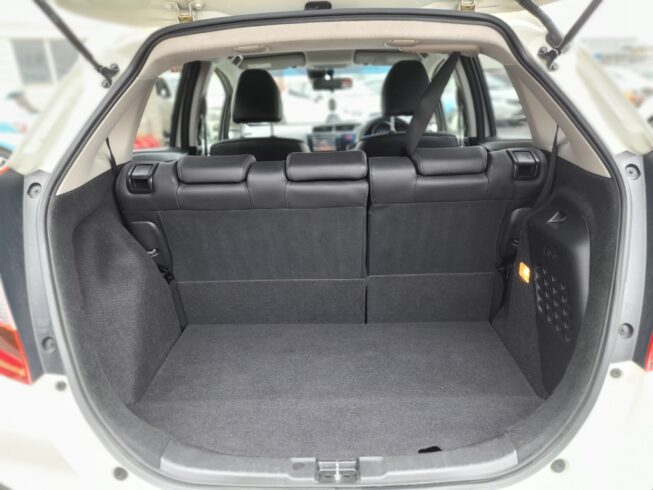 2014 Honda Fit Hybrid L-Package image 304115