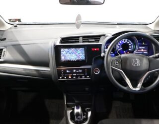 2015 Honda Fit Hybrid F Package image 317908