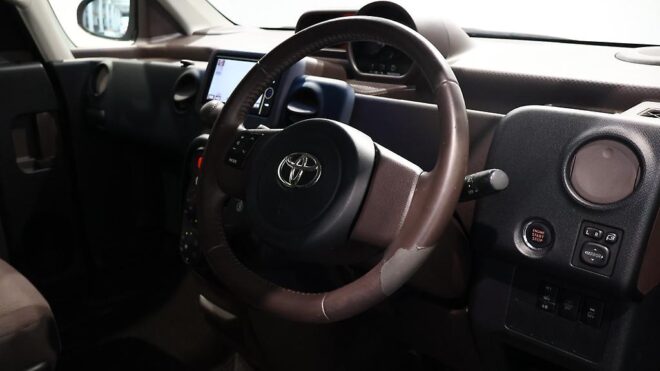2012 Toyota Spade G Model, Push Start image 303492