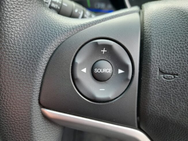 2015 Honda Fit Hybrid F Package image 304148