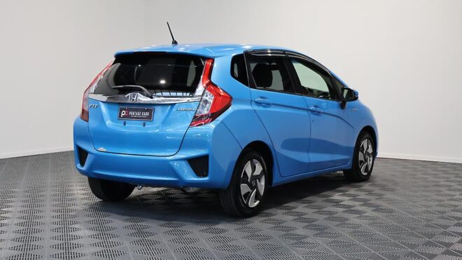 2014 Honda Fit Hybrid L Package image 306445
