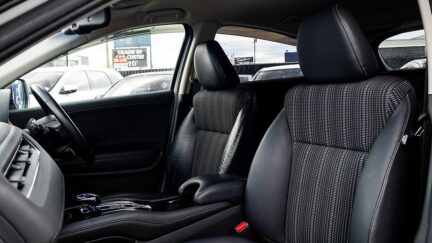 2014 Honda Vezel Hybrid Z Top Spec, Half Leather, Reverse camera image 305023