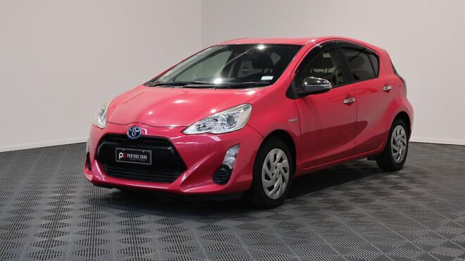2016 Toyota Aqua S Model, Push Start, Reverse Camera image 307641