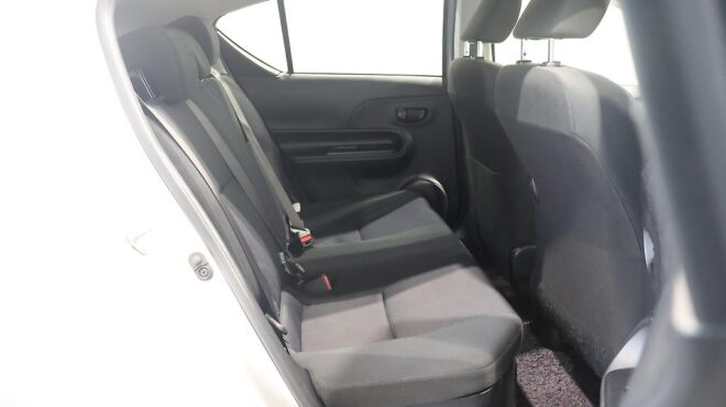 2017 Toyota Aqua S Model, Push Start, Low KMS, Lane Assist, Reverse Camera image 304209