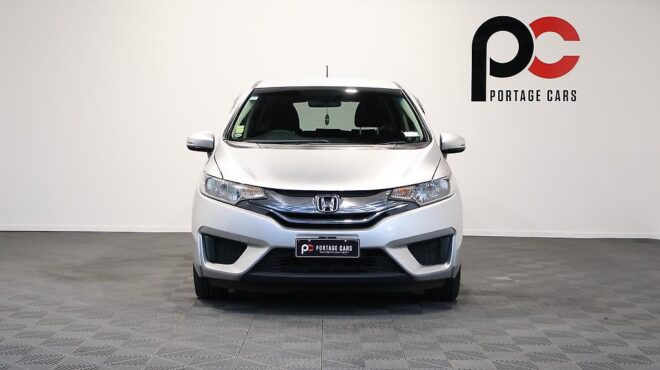 2015 Honda Fit Hybrid F Package image 317898