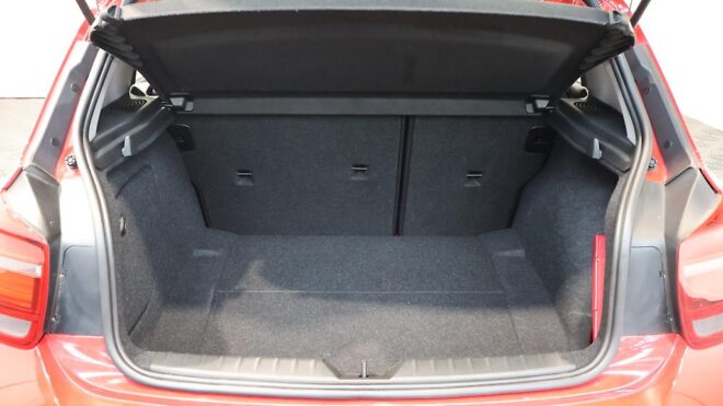 2015 Bmw 116i Sport, Low KMs, Aftermarket Wheels image 307859