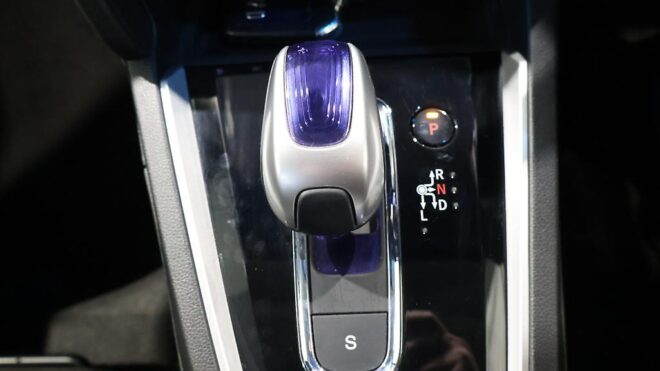 2016 Honda Shuttle Hybrid Style Edition image 306936