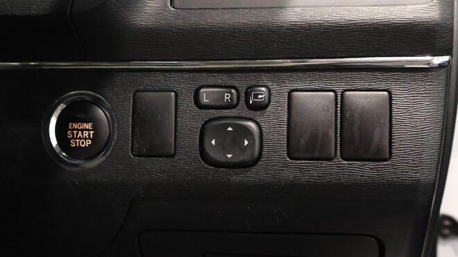 2013 Toyota Avensis Wagon Li image 304957