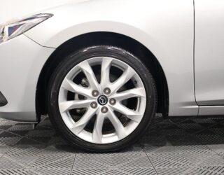 2014 Mazda Axela Sports 20S Touring image 305784