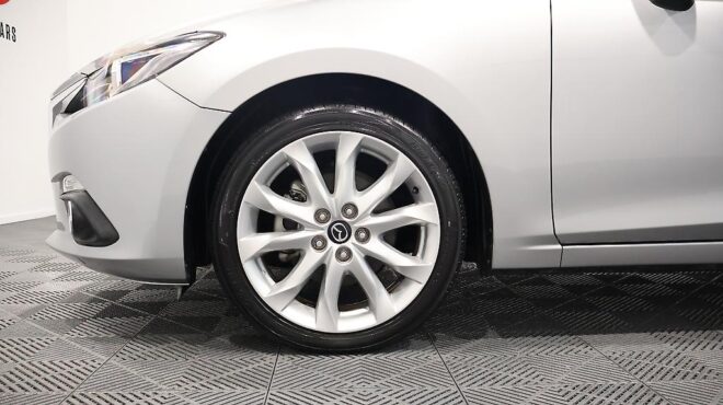 2014 Mazda Axela Sports 20S Touring image 305784
