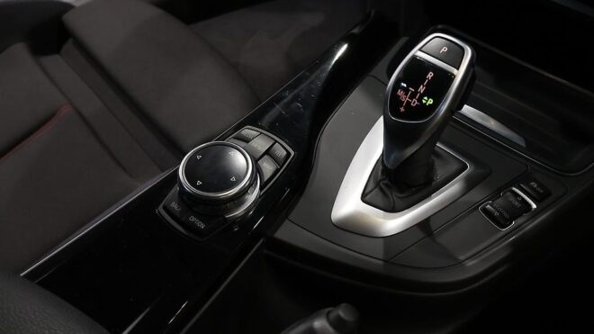 2014 Bmw 320i Sports image 306097
