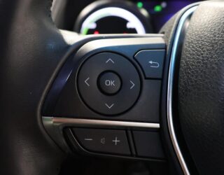2017 Toyota Camry G Model Hybrid, Reverse Camera, Cruise Control image 303598