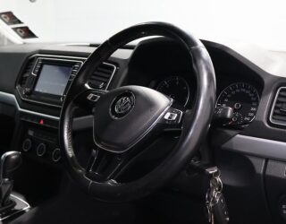 2017 Volkswagen Amarok DC 4M V6 550NM Aventura, Ute Master Hard Lid image 308879