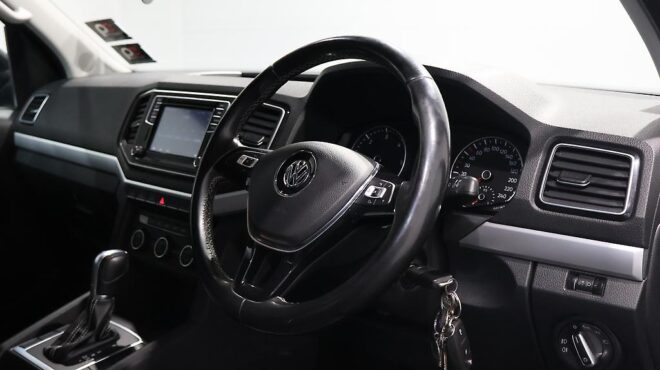 2017 Volkswagen Amarok DC 4M V6 550NM Aventura, Ute Master Hard Lid image 308879